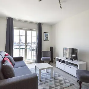 Appartement Au Quai Des Pecheurs By Cocoonr, Saint-Malo