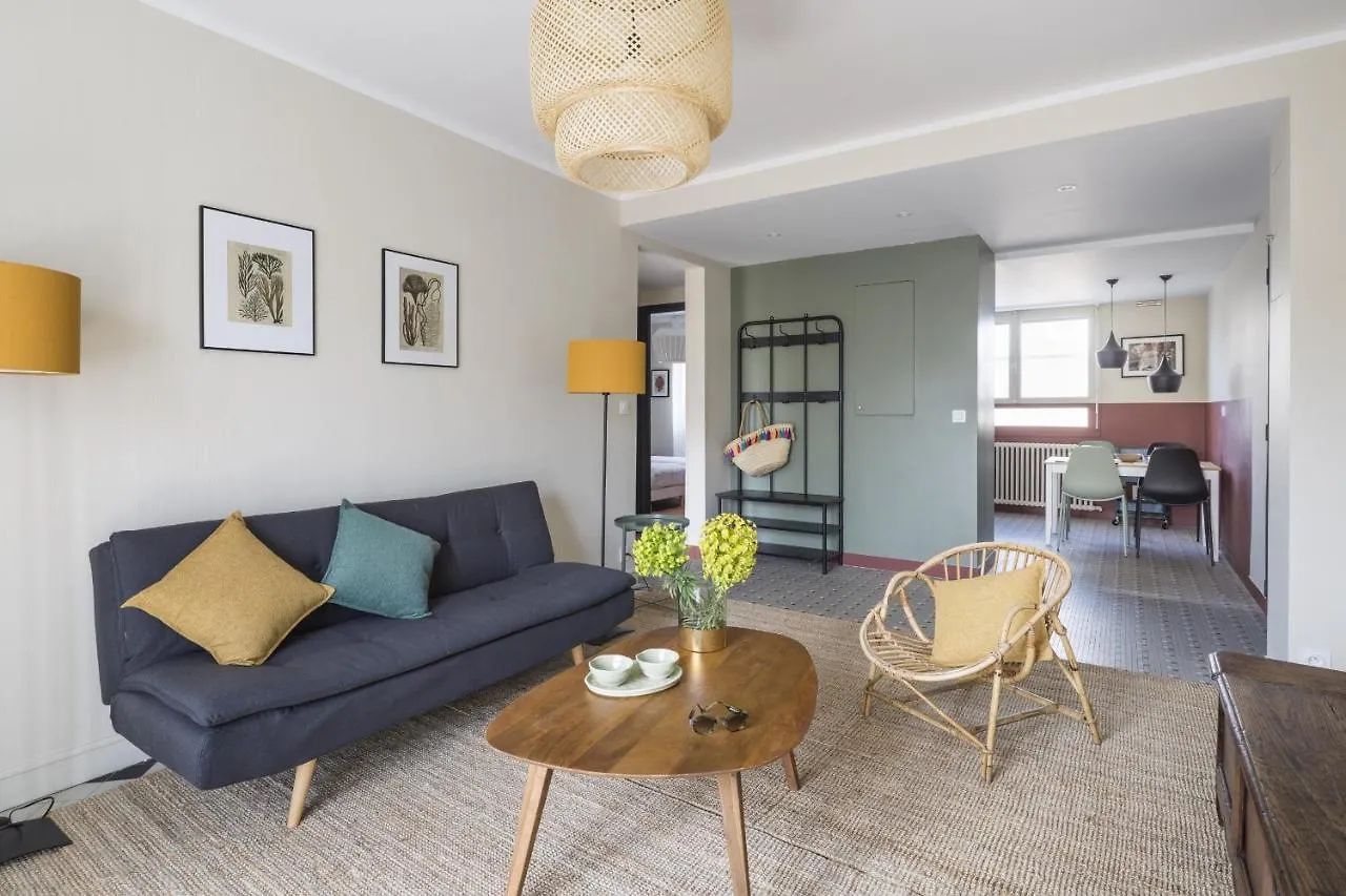 Saint-Malo Le Kruger 350 M Des Thermes Marins Apartment France