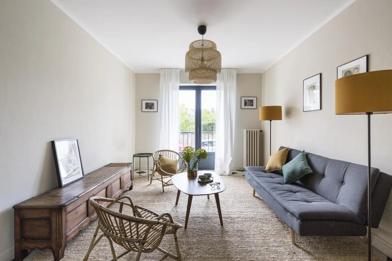 Saint-Malo Le Kruger 350 M Des Thermes Marins Apartment 0*,