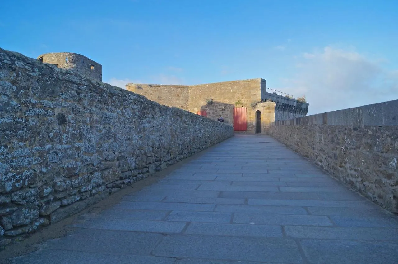 Saint-Malo Le Kruger 350 M Des Thermes Marins Apartment France
