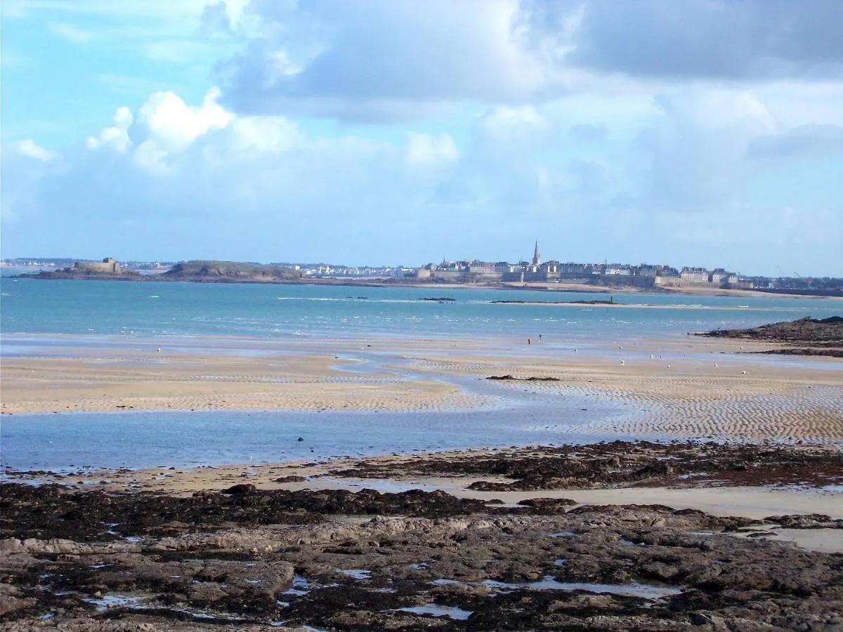 Saint-Malo Le Kruger 350 M Des Thermes Marins Apartment